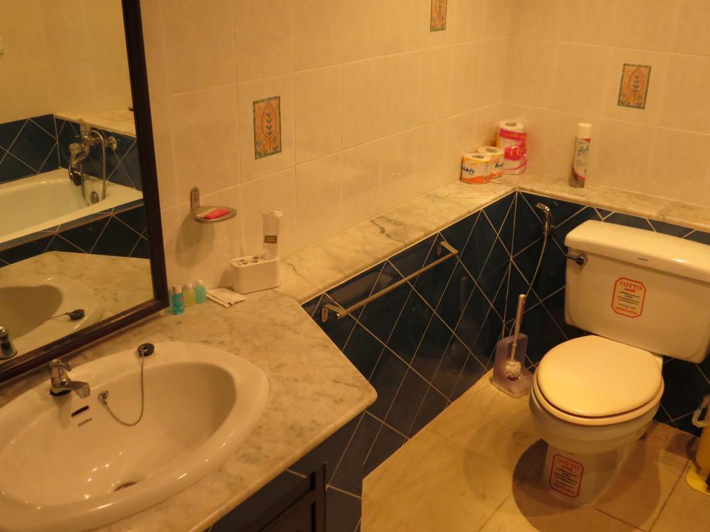 Jomtien Plaza Suite Apartments Praia de Jomtien Quarto foto